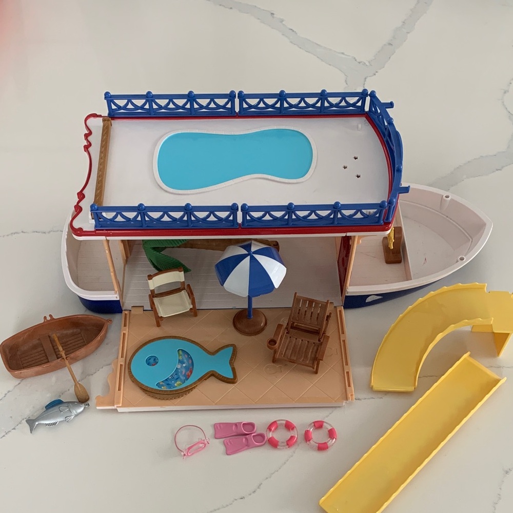 Calico Critters House Boat